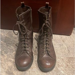 BCBGENERATION Boots 🥾